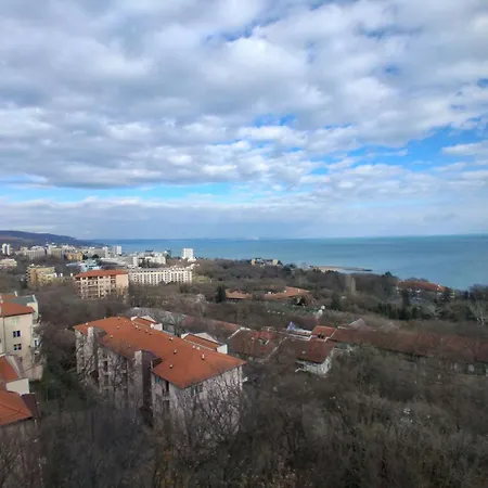 Sea View Apartament *